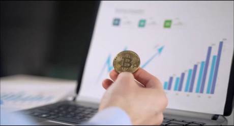 چگونه به معامله فعال Bitcoin بپردازیم
